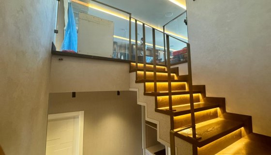 Merdiven Korkuluğu / Cadde Bostan / İSTANBUL